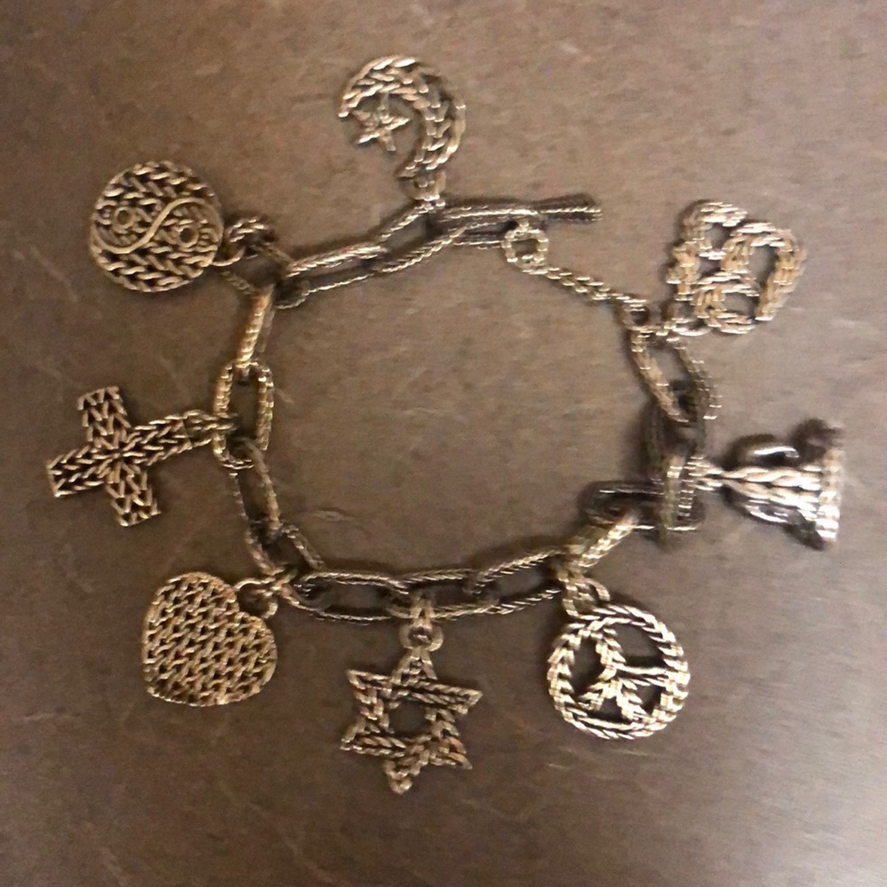 Authentic John Hardy “Faith” Charm bracelet